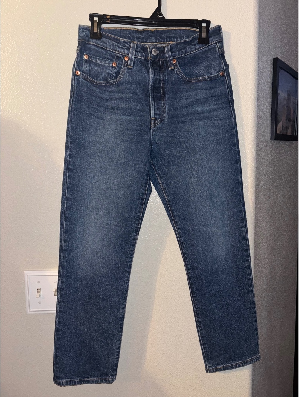 Levis 501 Original Crop Jeans High Rise Medium Wash Button Fly Denim W26 L26